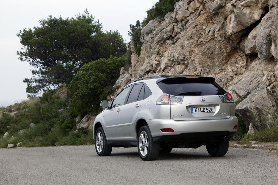  Lexus RX400h 2006 года  (фото 145 из 272)